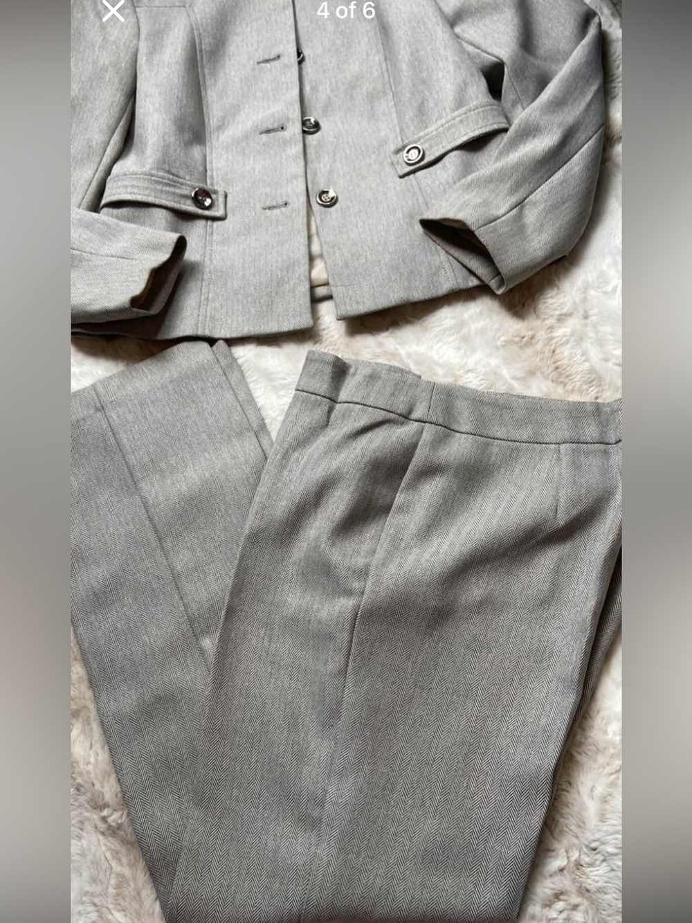 Isabella Two Pieces Women's Suit